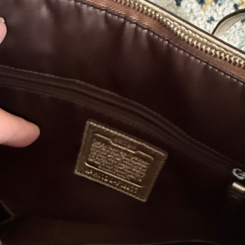 Coach Gold Shoulder Bag with Signature Embossed Design - Picture 5 of 10